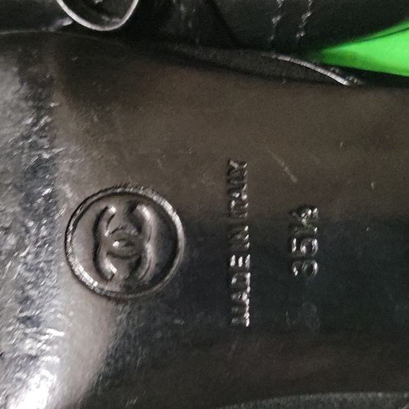 SOOOOOOOOLDChanel authentic shoes - Picture 12 of 12